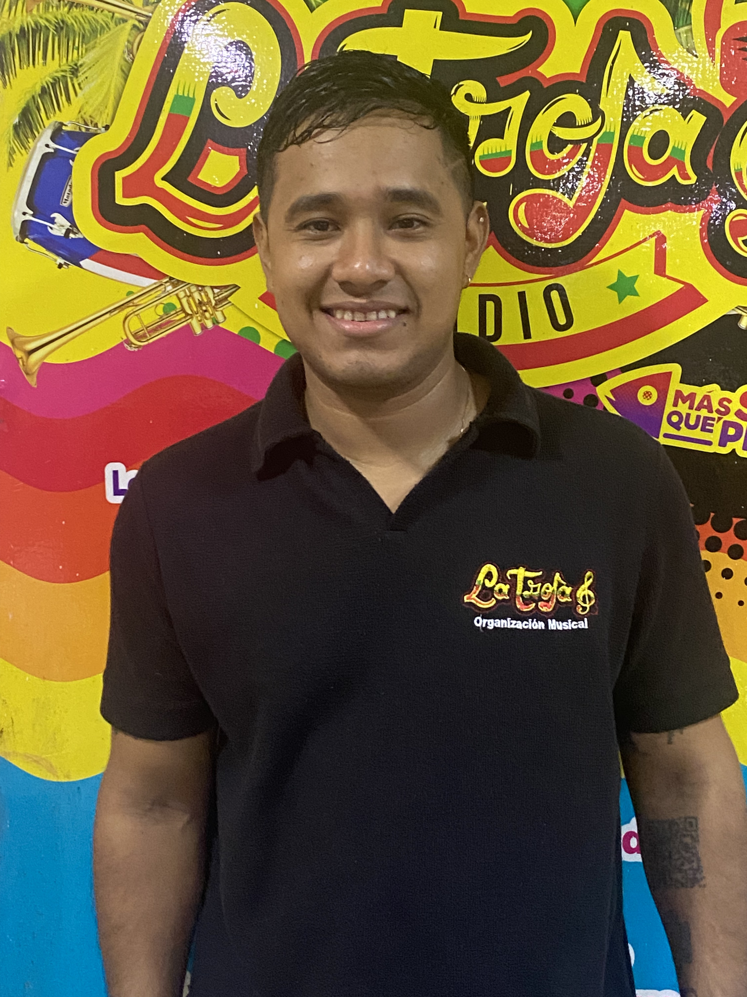 MIGUEL ANGEL BENAVIDES (ASISTENTE ADMINISTRATIVO)